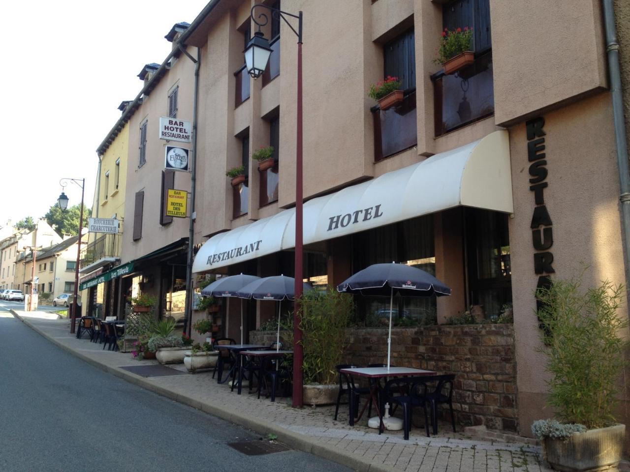 Hotel Restaurant L'Agapanthe Pont-de-Salars Exterior foto